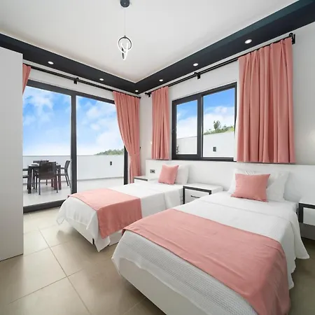 Carpediem Hotel *