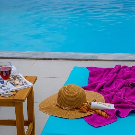 Carpediem Hotel *